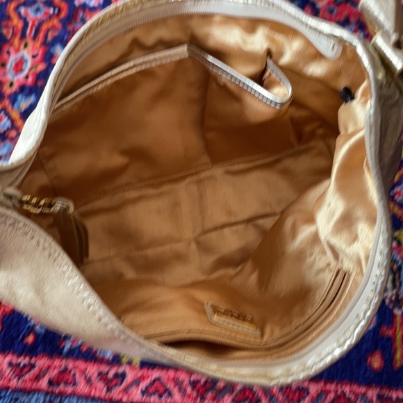 Vintage Cache gold shoulder bag fully lined - Picture 12 of 16